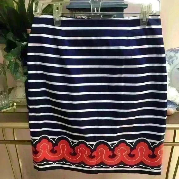 VINEYARD VINES APPLIQUÉ BUSINESS CASUAL STRIPED SPRING PENCIL SKIRT SZ 4 - Picture 1 of 7